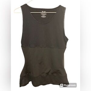 I‎ Am Yummie size Large black Tank Top Shapewear